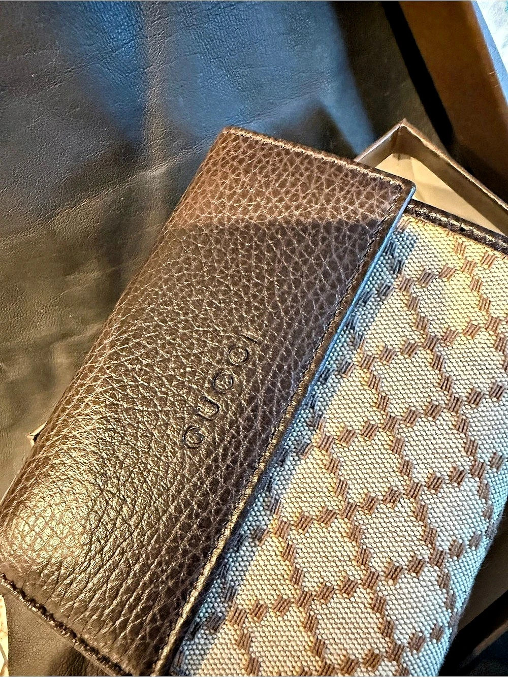 New Gucci Brown & Cream Leather Wallet